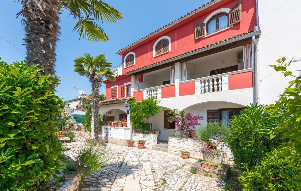 Belsa Apartment