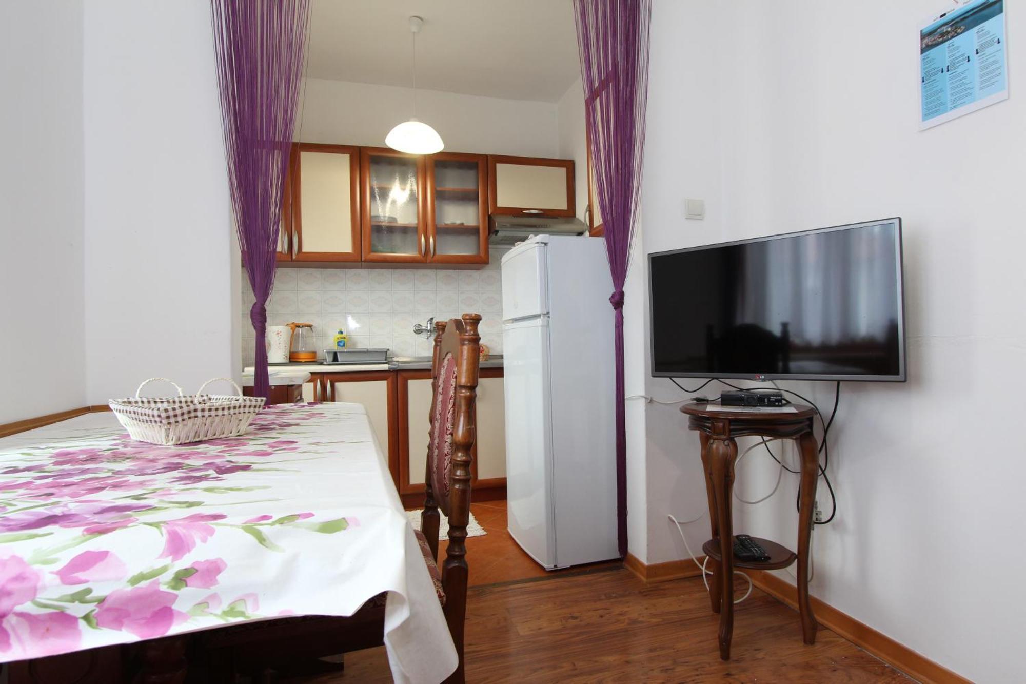 Belsa Apartment
