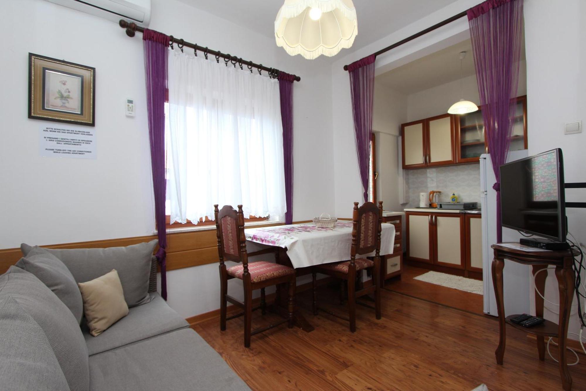Belsa Apartment